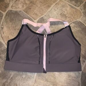 Fabletics L Athleisure front zip high impact sports bra